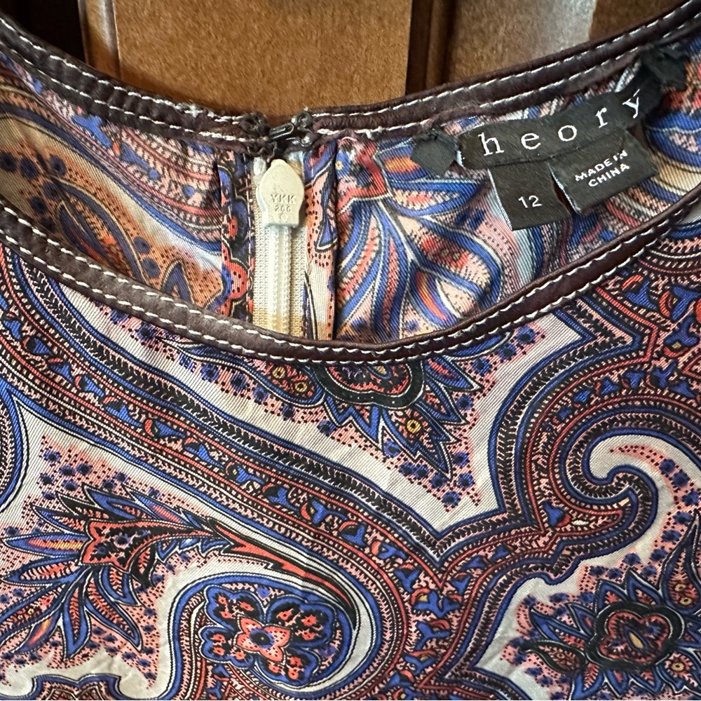 Theory Multicolor Paisley Dress. Size 12-Fits Like A 10. 💯 Silk. Bundle 4 Deals! - Picture 3 of 13